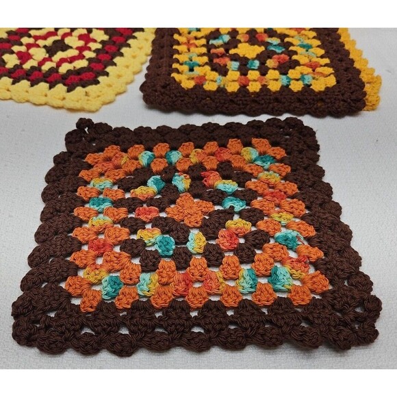 Vintage Kitsch Handmade Crochet Hot Pad Potholder Granny Cottage Core  4 Pieces - Picture 13 of 16